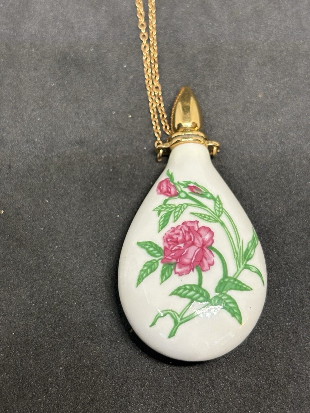 Vintage Franklin floral Rose porcelain perfume pendant 12KT Gold Filled chain